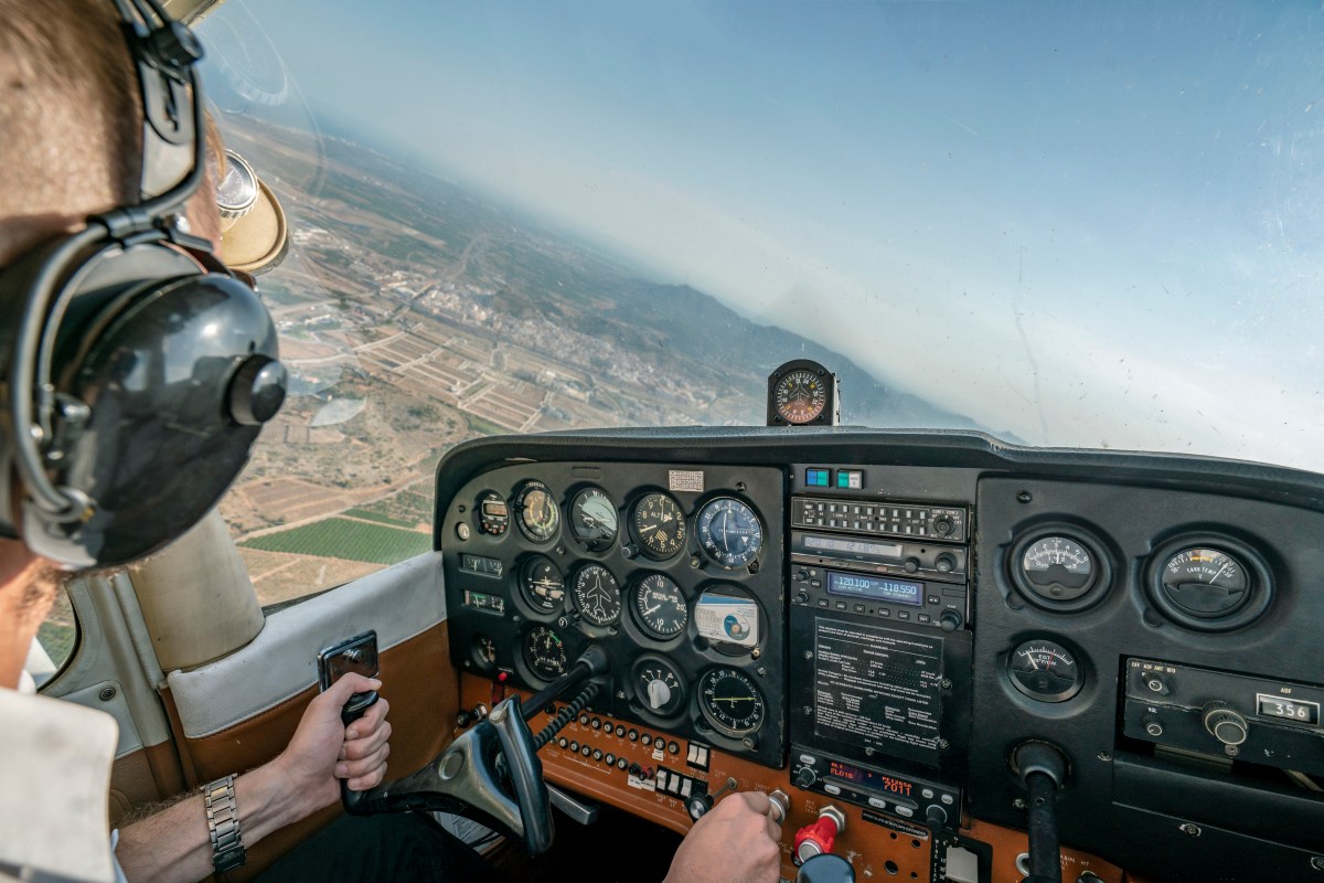 Szkolenie helikopterowe dla studentów zagranicznych Szkolenie helikopterowe dla studentów zagranicznych